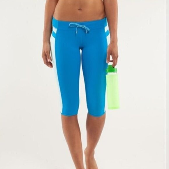 Lululemon Heat it up Ocean Blue Cropped leggings - Picture 1 of 8